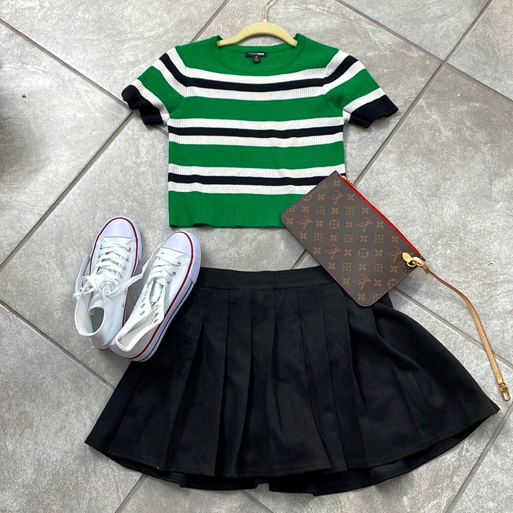 Velvet skirt